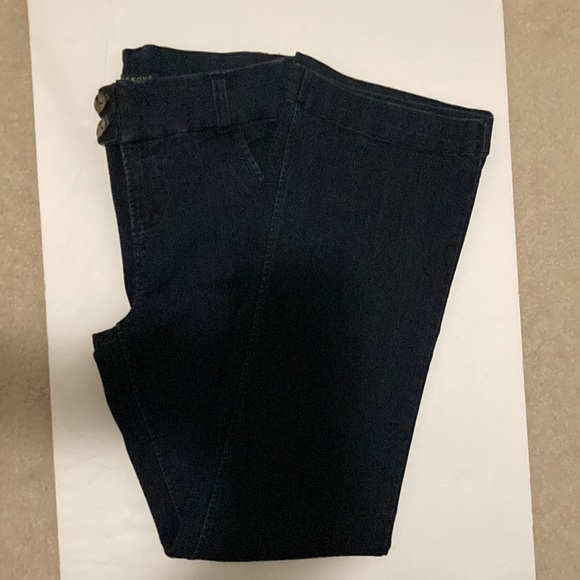 ONE 5 ONE blue jeans size 10 slightly flared. 40% cotton 32% polyester 27% rayon - Picture 11 of 11